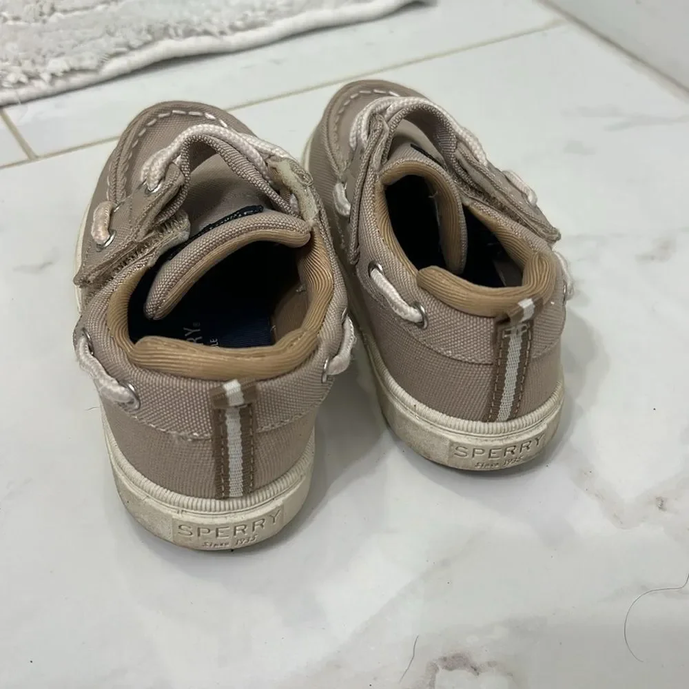 Toddler Boys Sperry  Boat Shoes - Excellent Condition - Worn Once - Size 8M